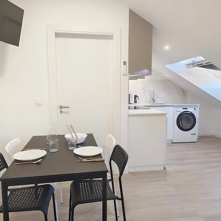 公寓 Pes Na Area 21 *