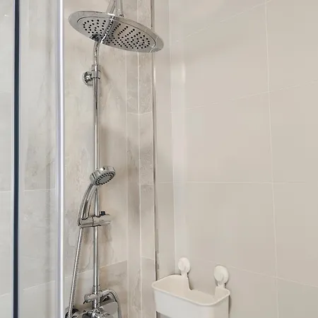 Pes Na Area 21 Apartman Finisterre