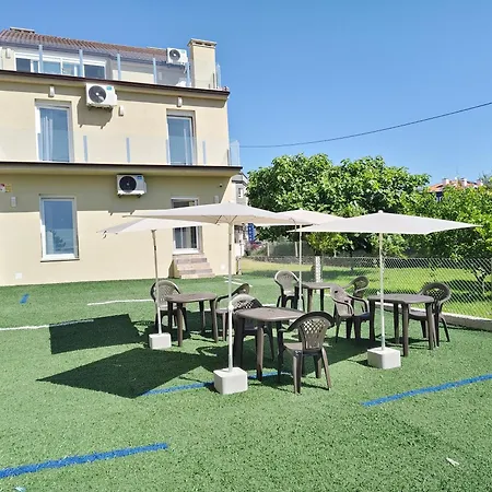 Apartman Pes Na Area 21